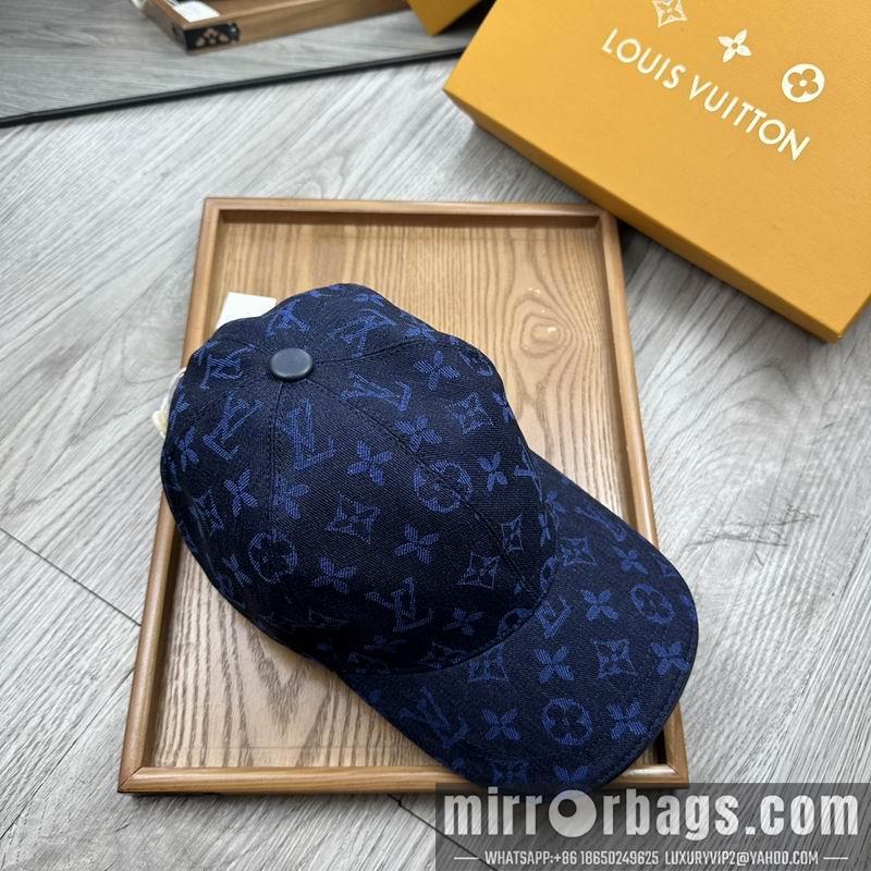 LV Hat dx13