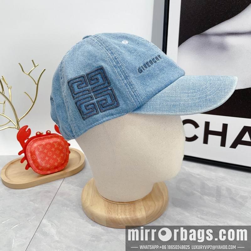Givenchy Hat dx08