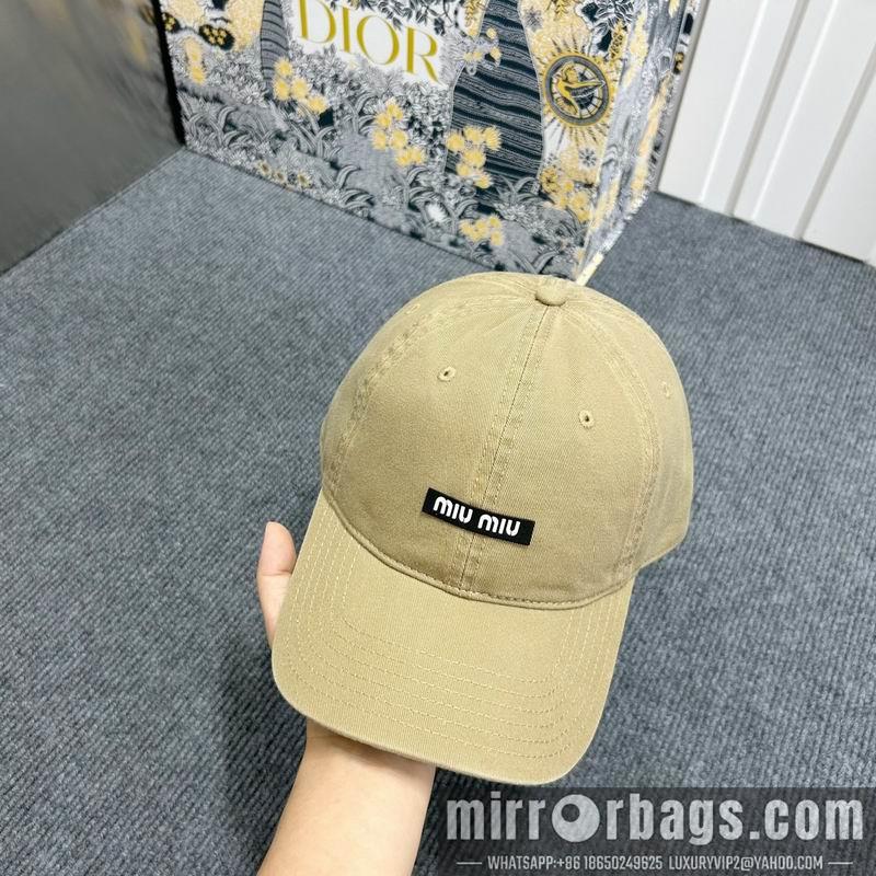 Miumiu Hat dx70