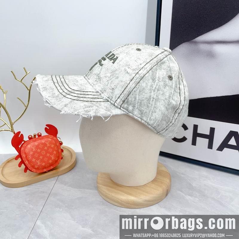 Prada Hat dx14