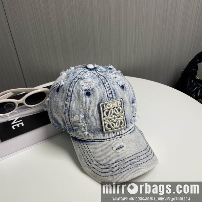 Loewe Hat dx50
