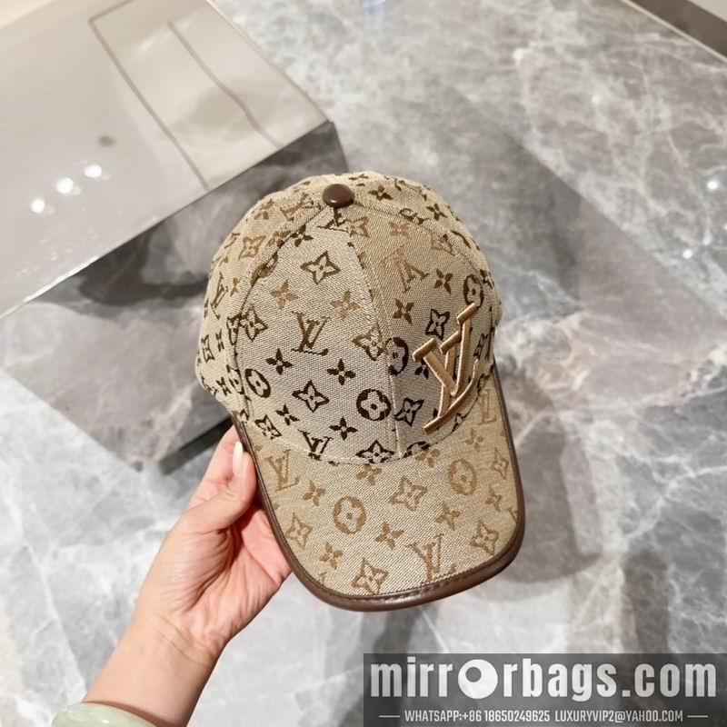 LV Hat dx38