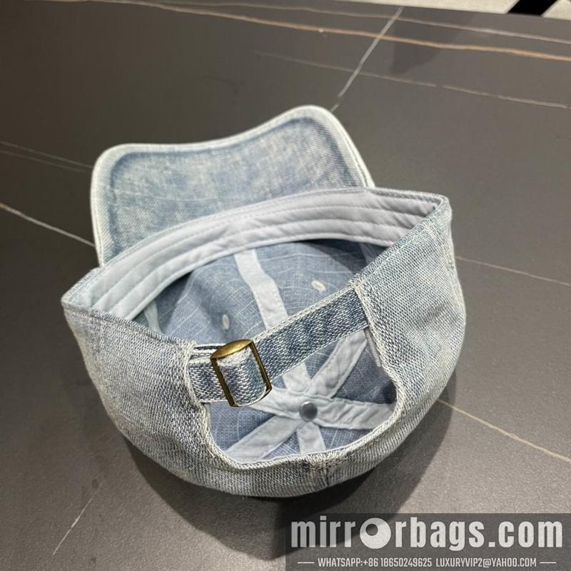 Burberry Hat 042601