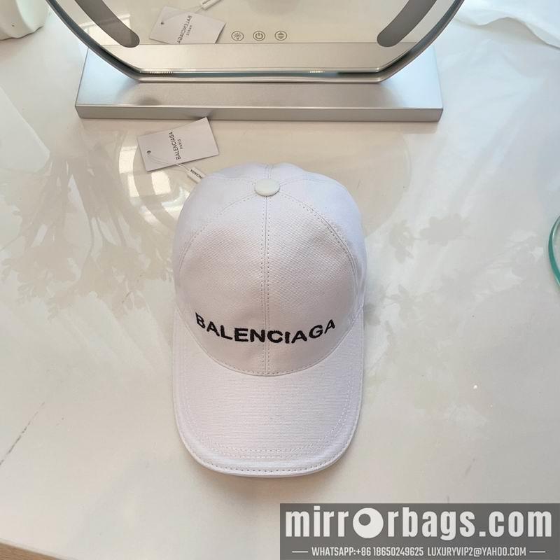 Balenciaga Hat dx61