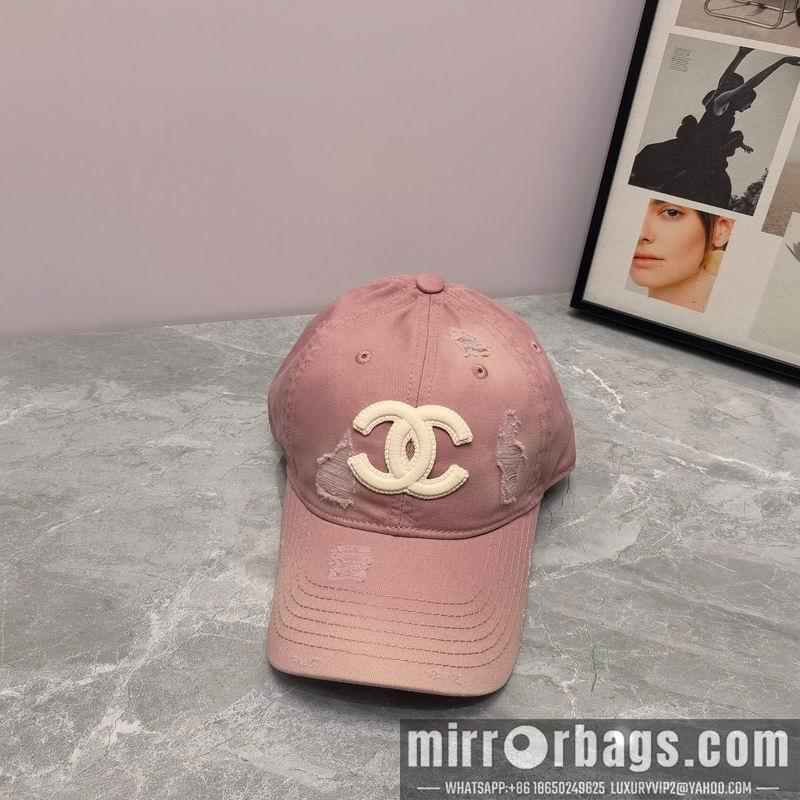 Chanel Hat dx25