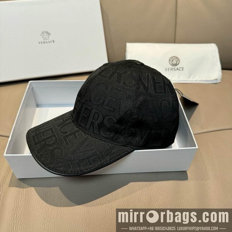 Versace Hat dx09