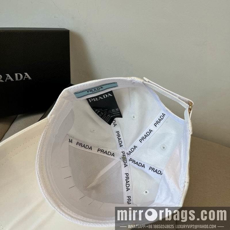 Prada Hat dx26