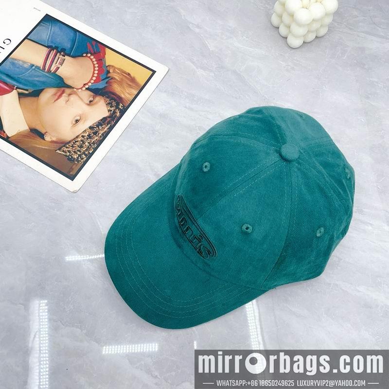 Emis Hat dx03