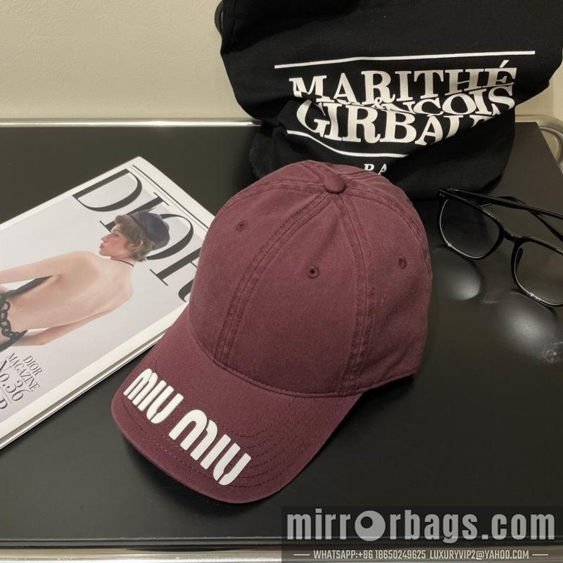 MiuMiu Hat 042701