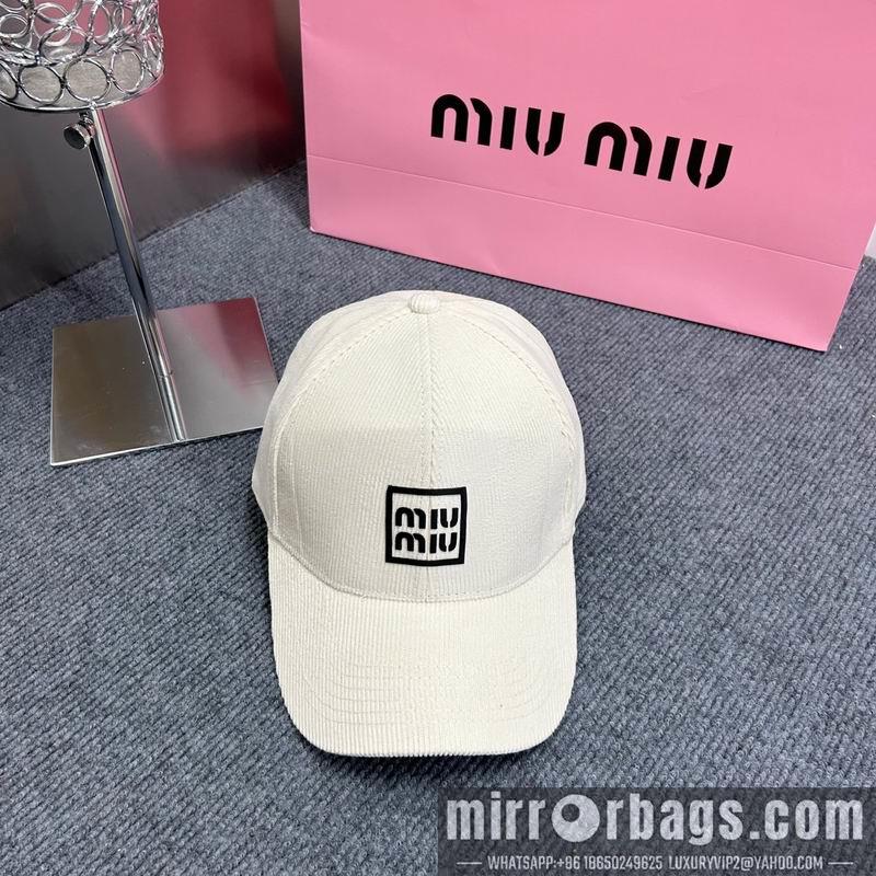 Miumiu Hat dx85