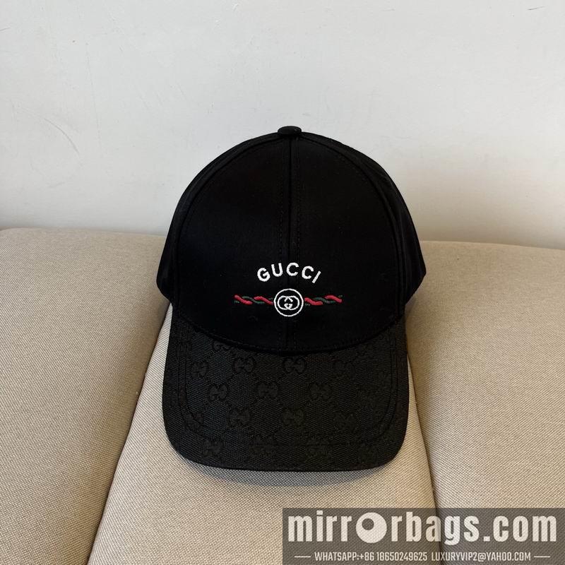 Gucci Hat dx30
