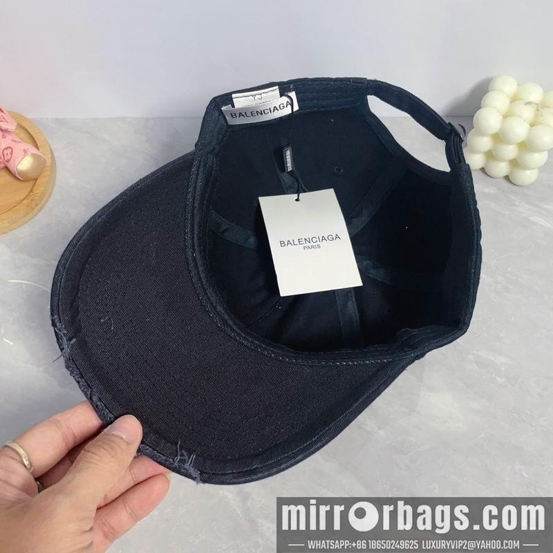 Balenciaga Hat dx59