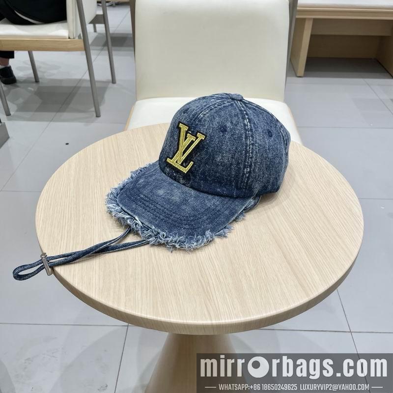 LV Hat 030703
