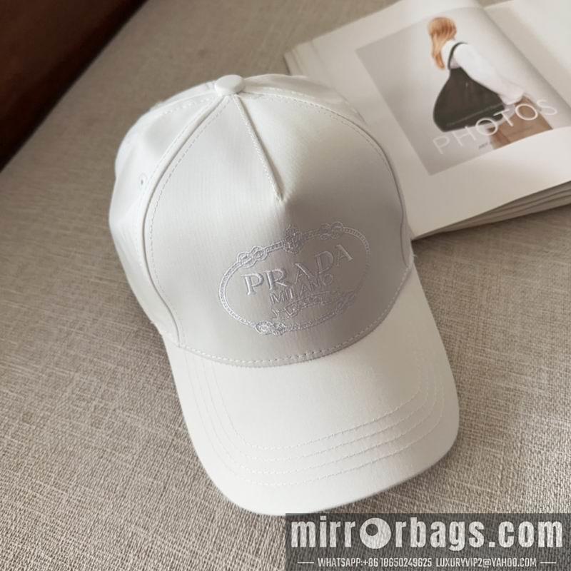 Prada Hat dx15