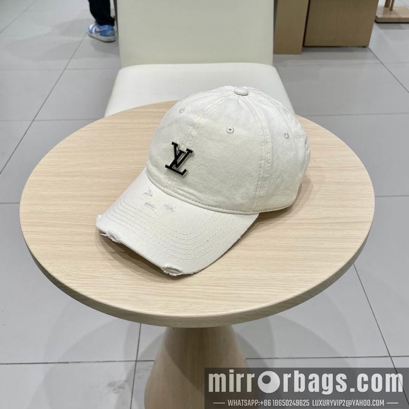 LV Hat 041405
