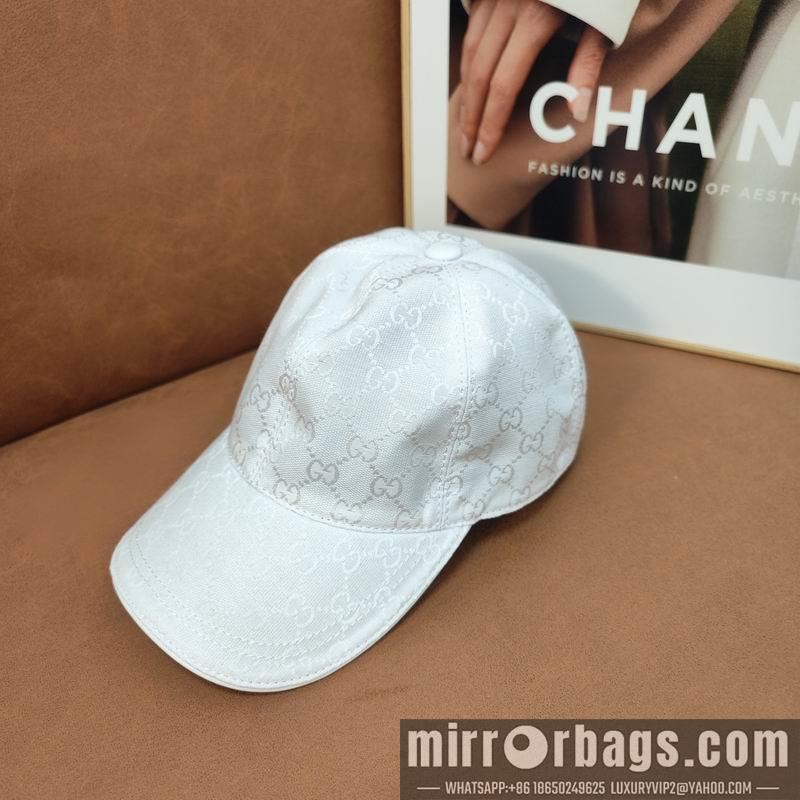 Gucci Hat dx102
