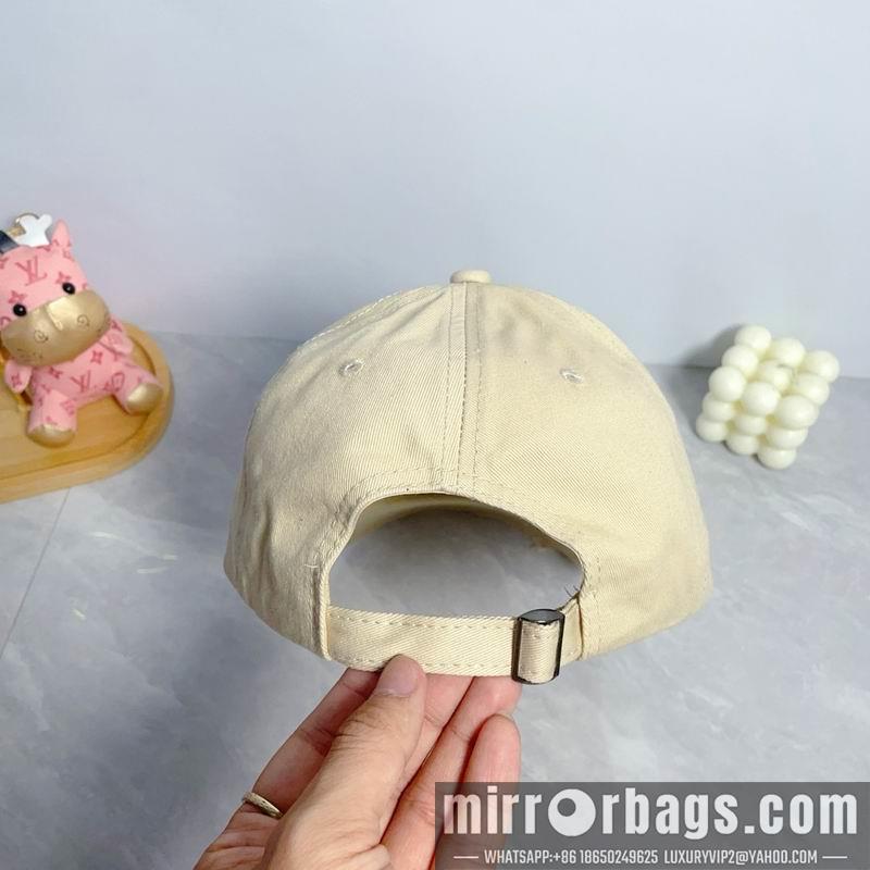 Balenciaga Hat dx59
