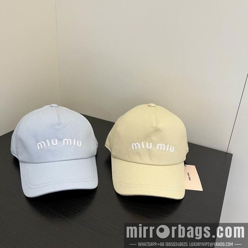 Miumiu Hat 091401