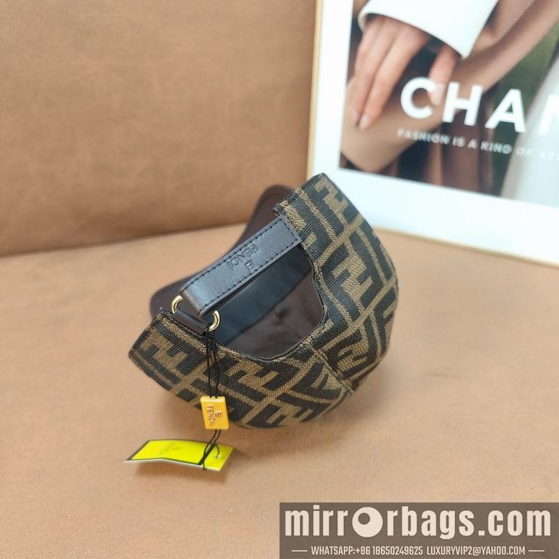 Fendi Hat dx42