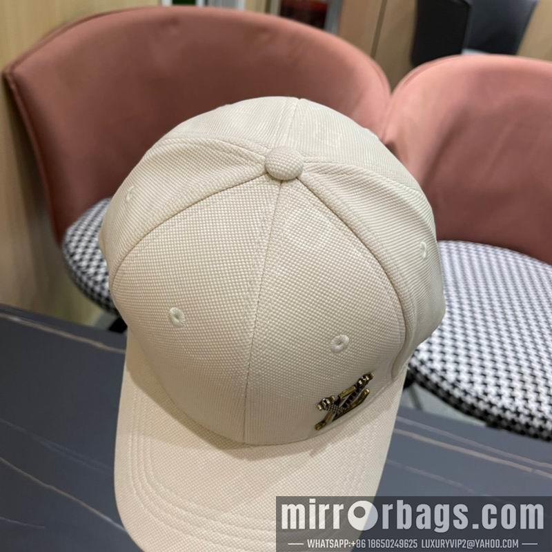 LV Hat 072803