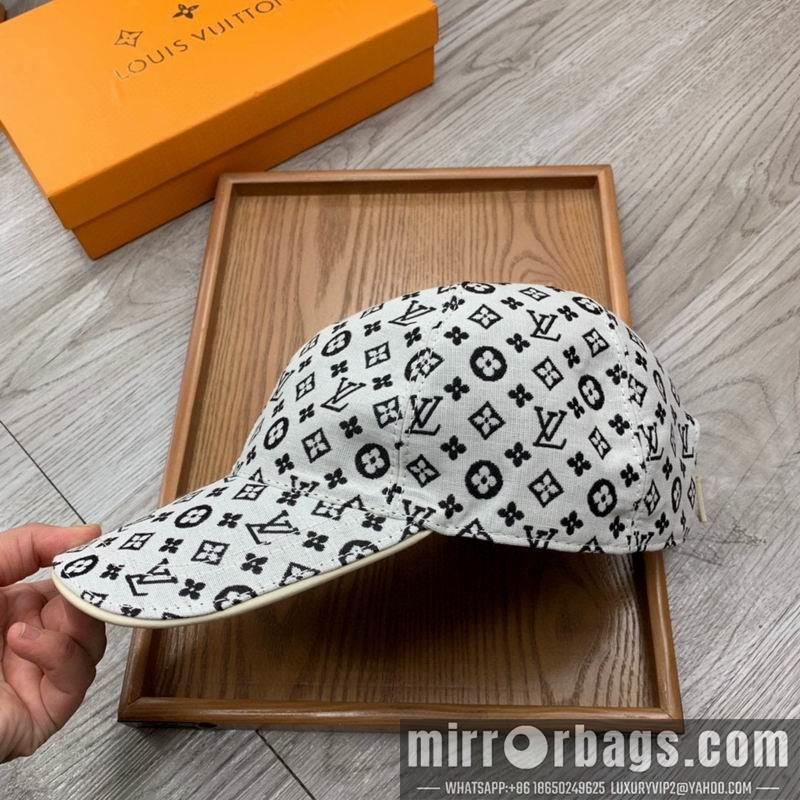 LV Hat dx45