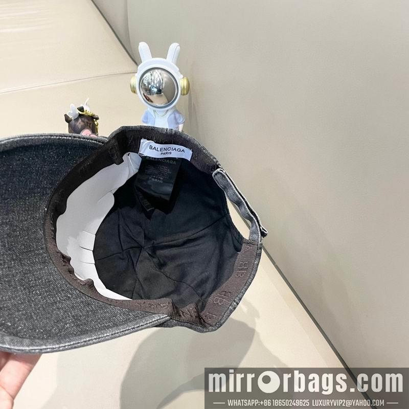 Balenciaga Hat 081001