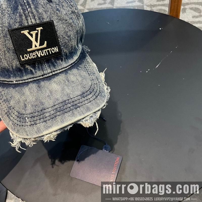 LV Hat 030982