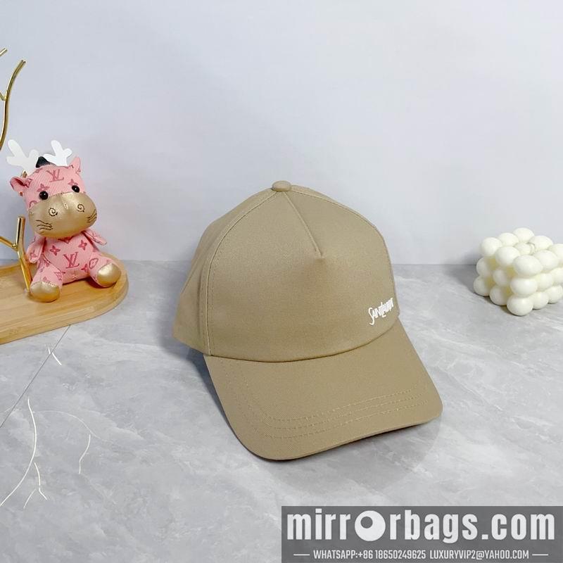 YSL Hat dx17
