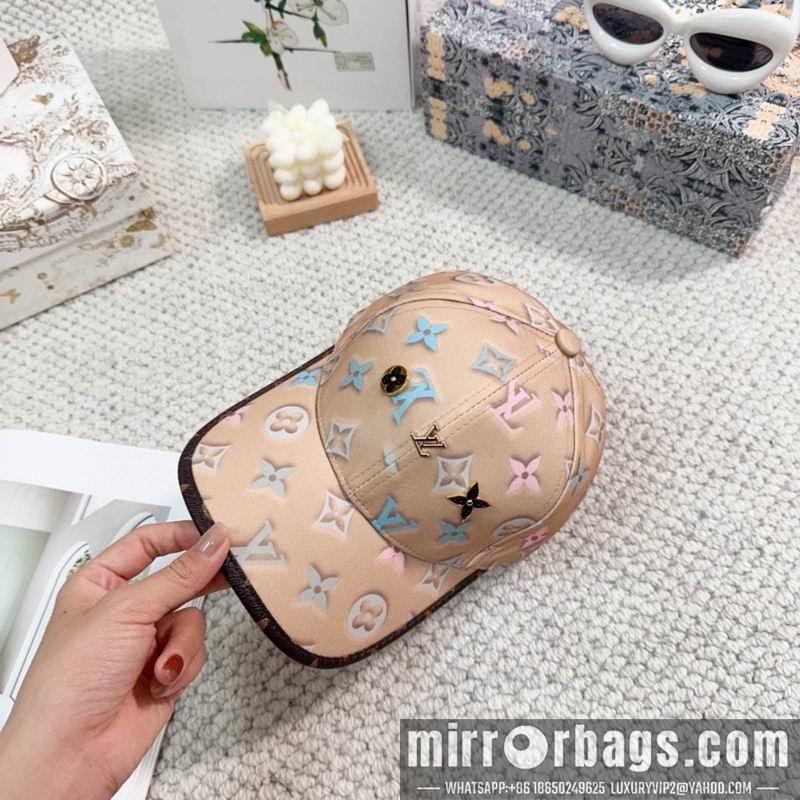 LV Hat 122115