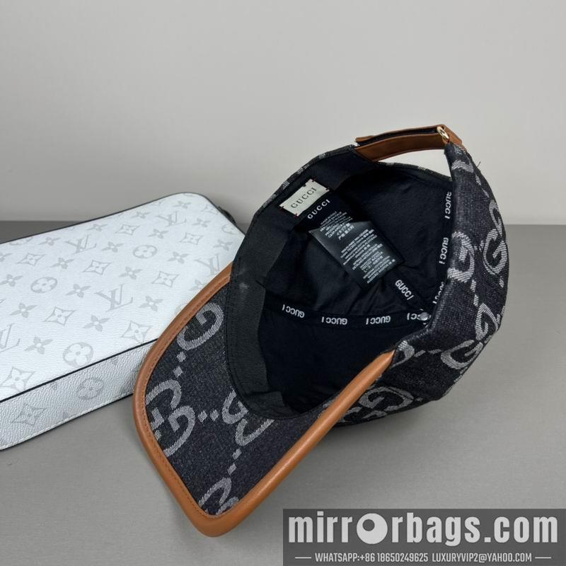 Gucci Hat dx41