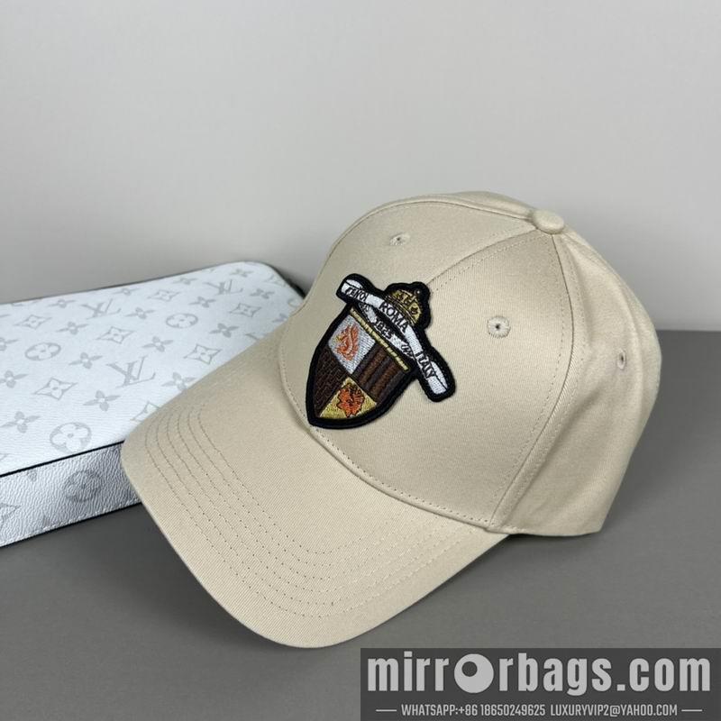 Fendi Hat dx75