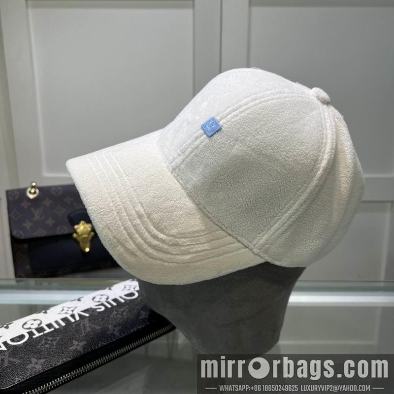 Ance Hat 122801