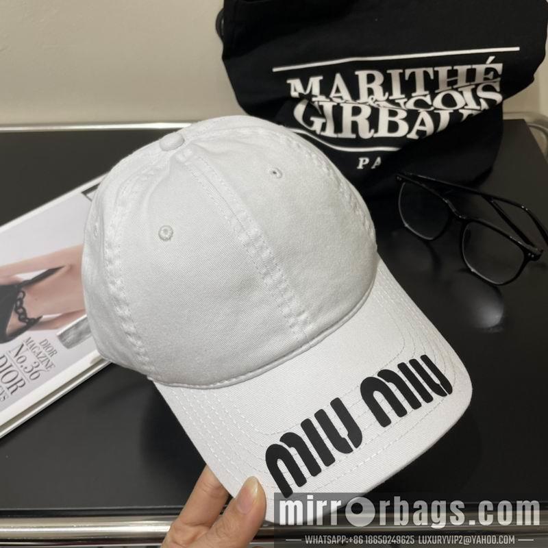 Miumiu Hat dx27