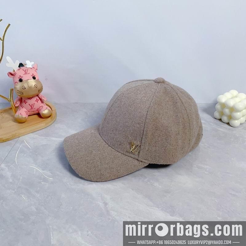 LV Hat dx107