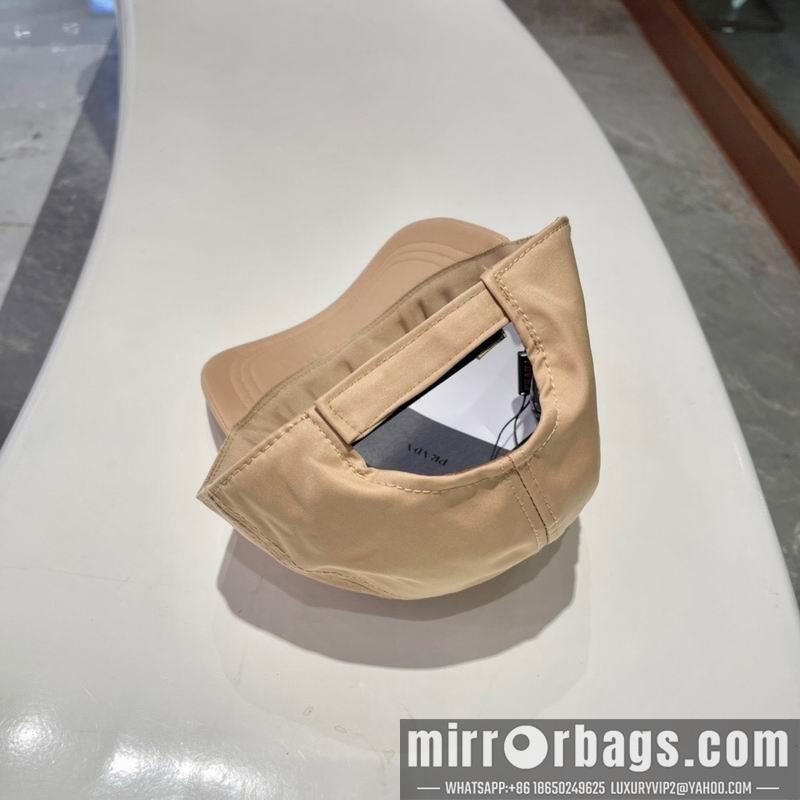 Prada Hat 040205