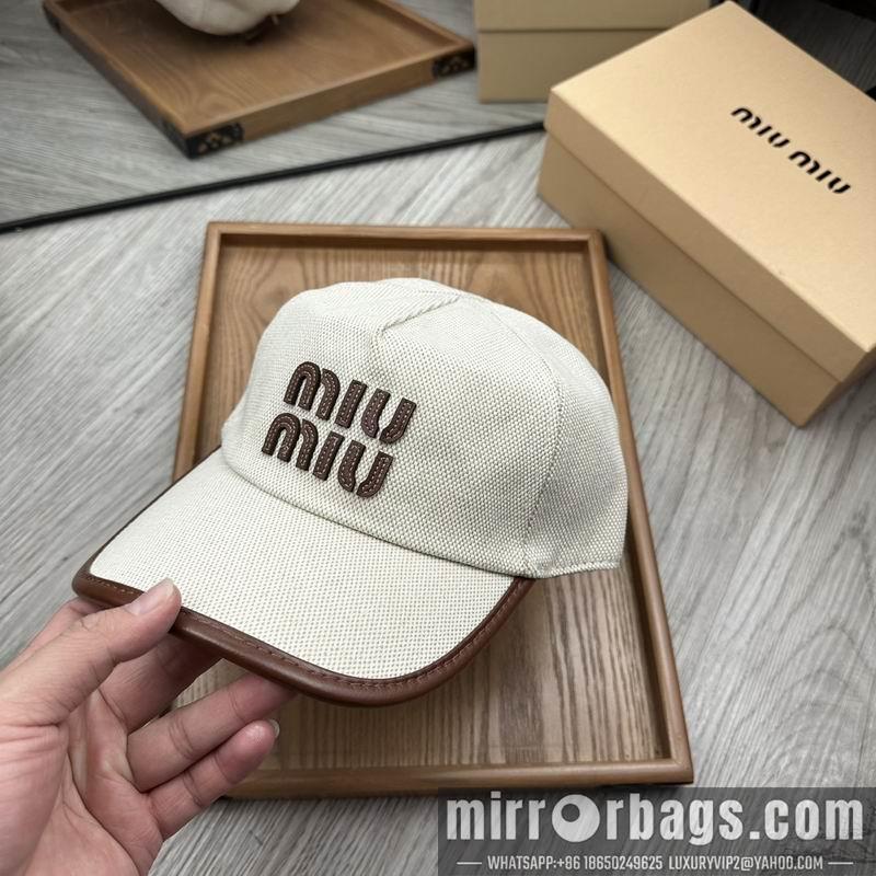 Miumiu Hat dx61