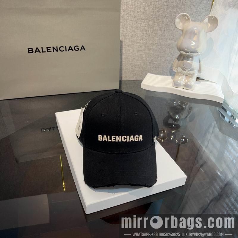 Balenciaga Hat dx06