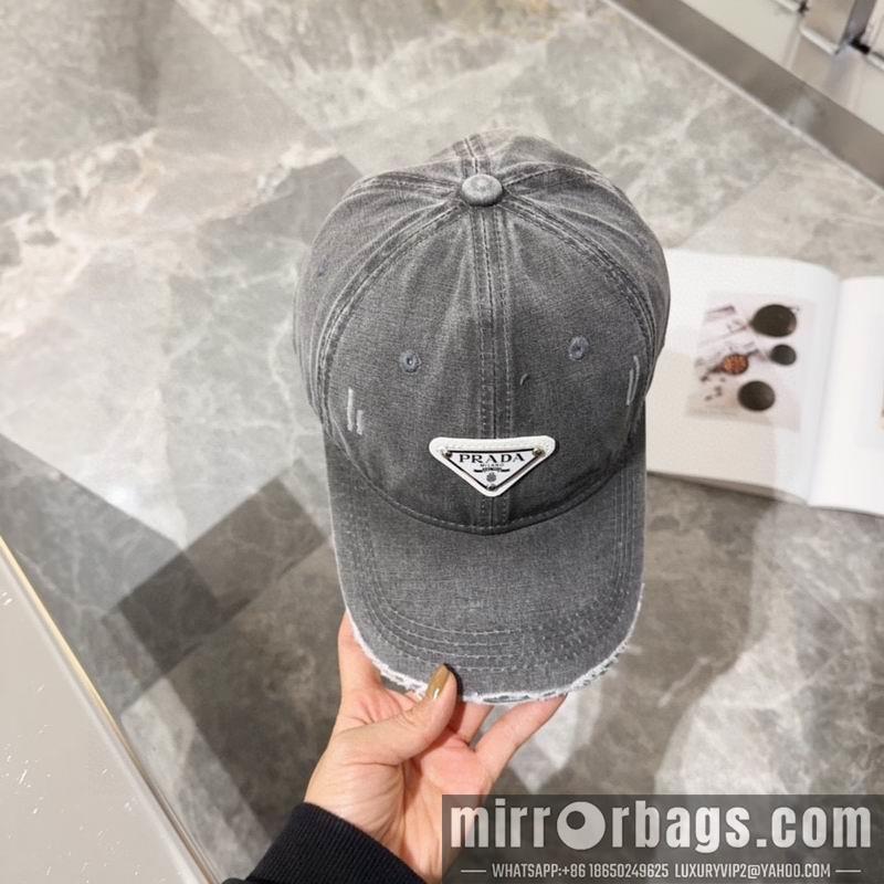 Prada Hat dx22
