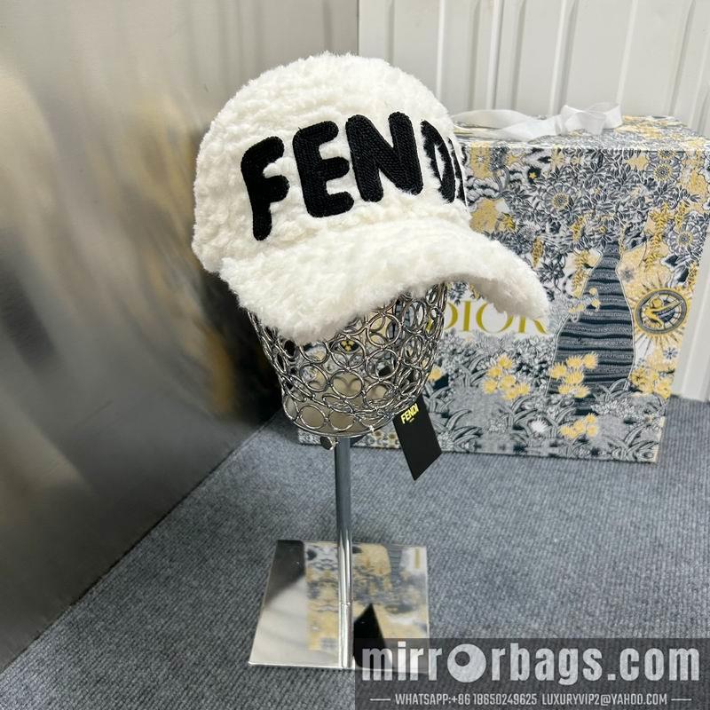 Fendi Hat dx73