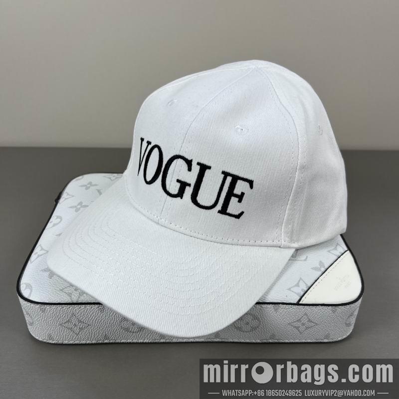 Balenciaga Hat 021001