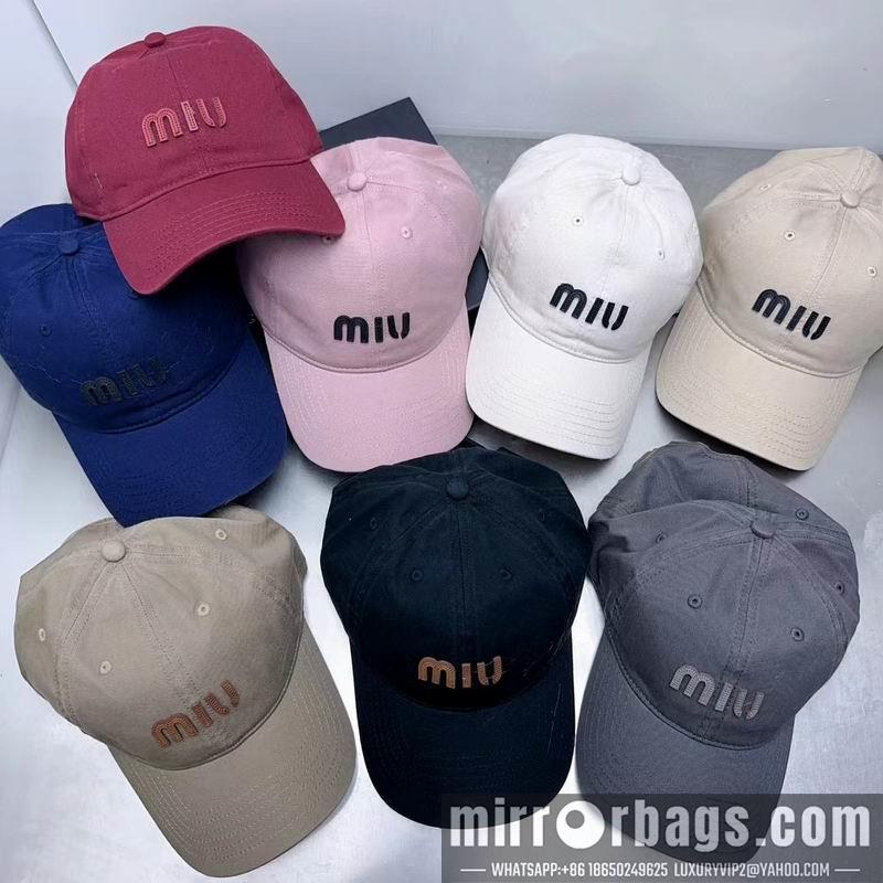 Miumiu Hat 090601