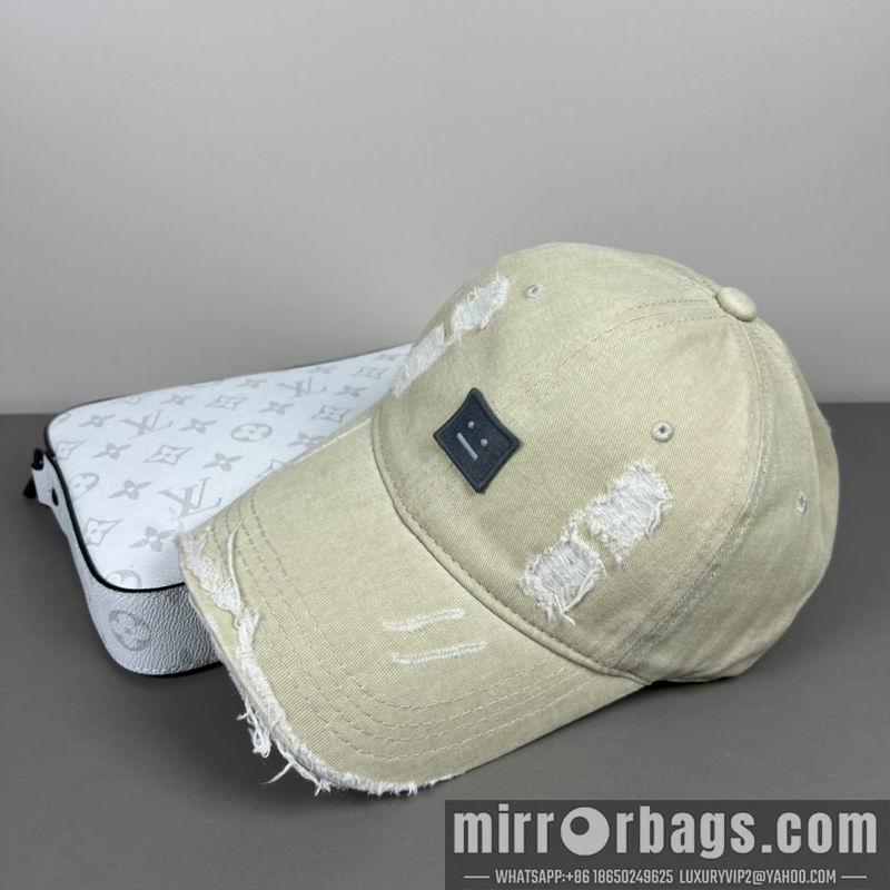 Acne Hat dx18