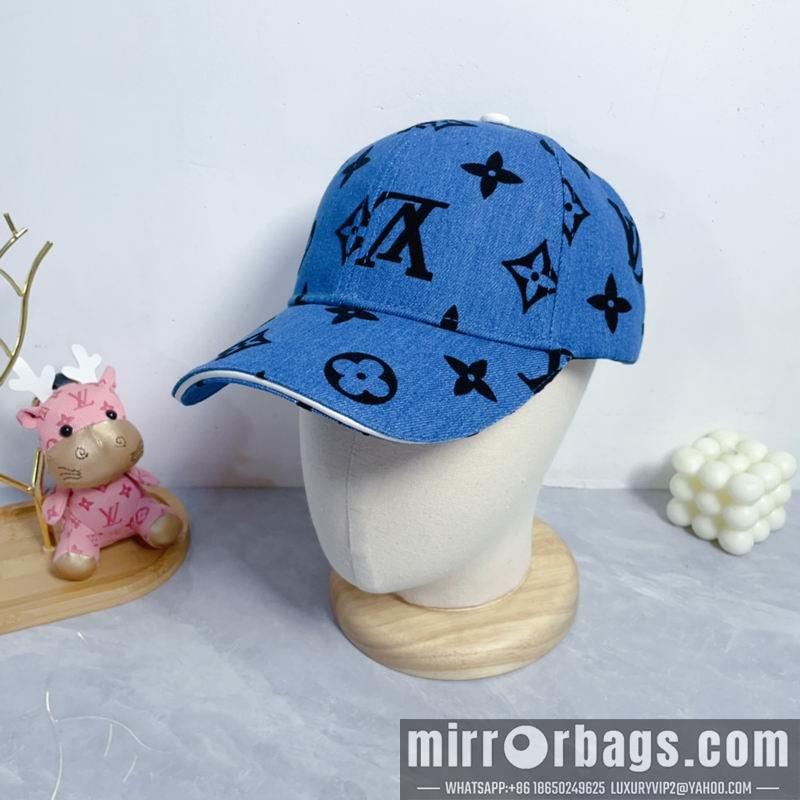 LV Hat dx32