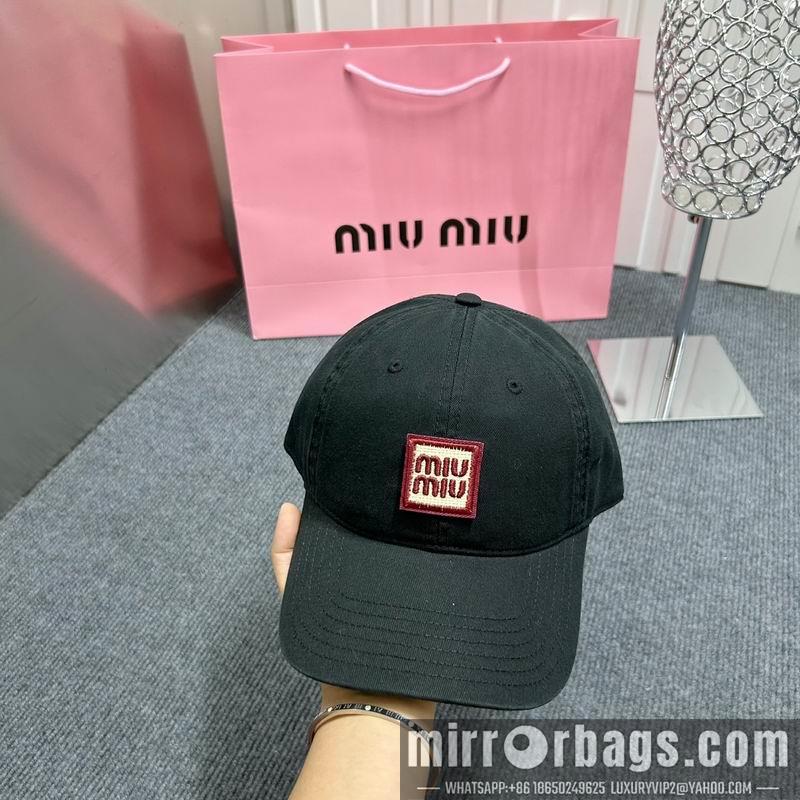 Miumiu Hat dx71