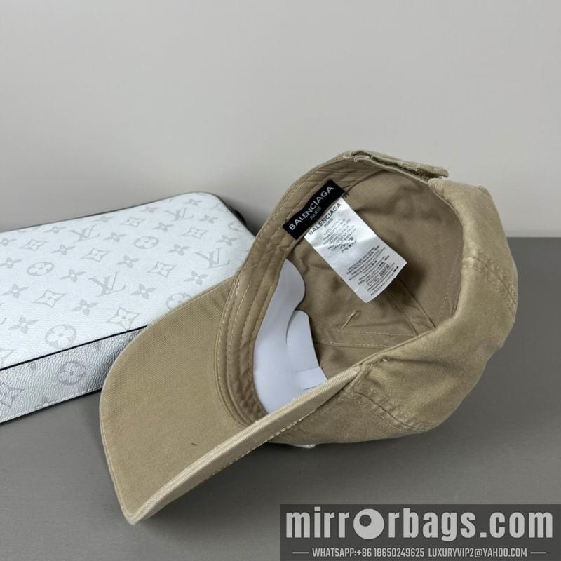Balenciaga Hat dx76