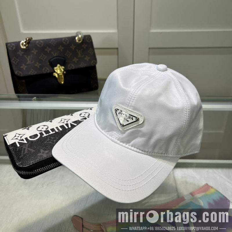 Prada Hat dx10