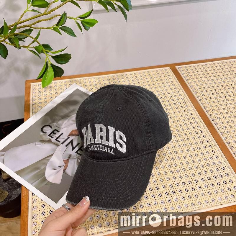 Balenciaga Hat dx112