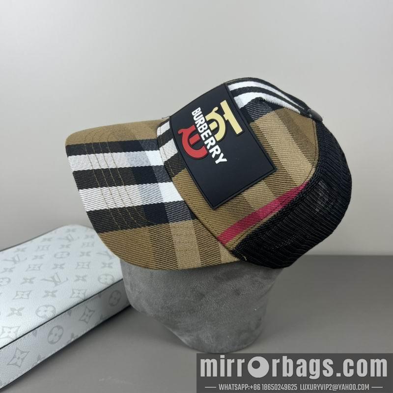 Burberry Hat 020802