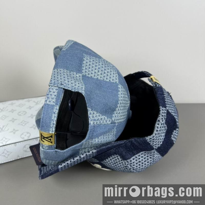 LV Hat dx21