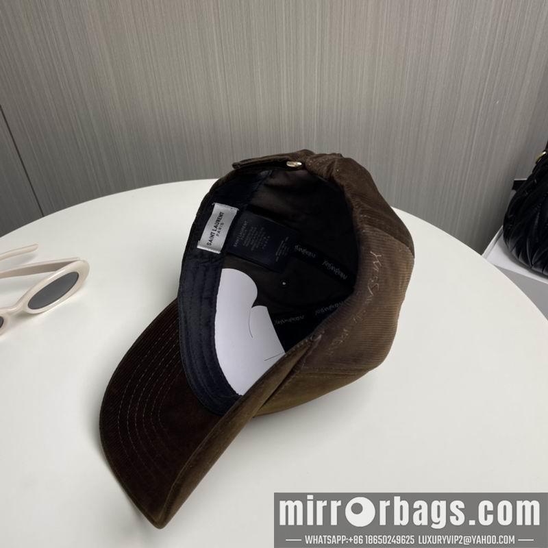 YSL Hat dx31
